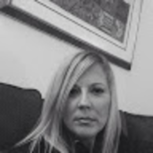 Meet your Posher, Tara - Picture 1 of 1